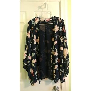 NWOT Fever Floral Kimono/Jacket
